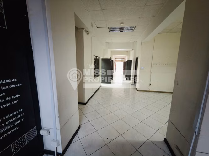 ARRIENDO | 1° PISO CORPORATIVO EN EDIFICIO MATTA