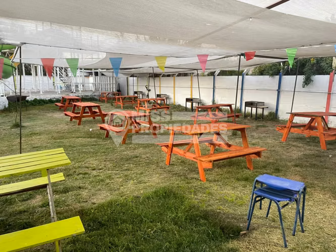 VENDE CENTRO ACUÁTICO + TERRENO - VALLENAR