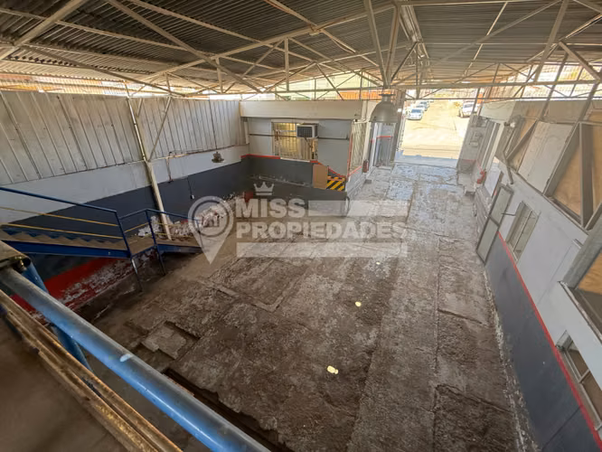 VENDE LOCAL COMERCIAL - SECTOR NORTE