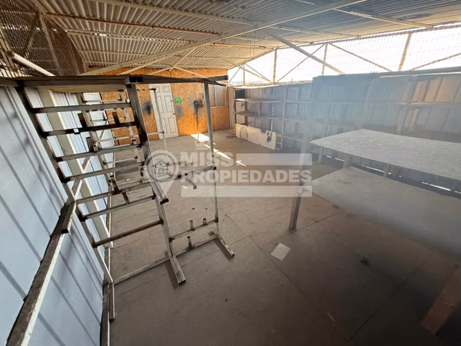 VENDE LOCAL COMERCIAL - SECTOR NORTE