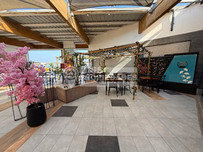 VENDE DERECHO A LLAVE PUB/RESTAURANT