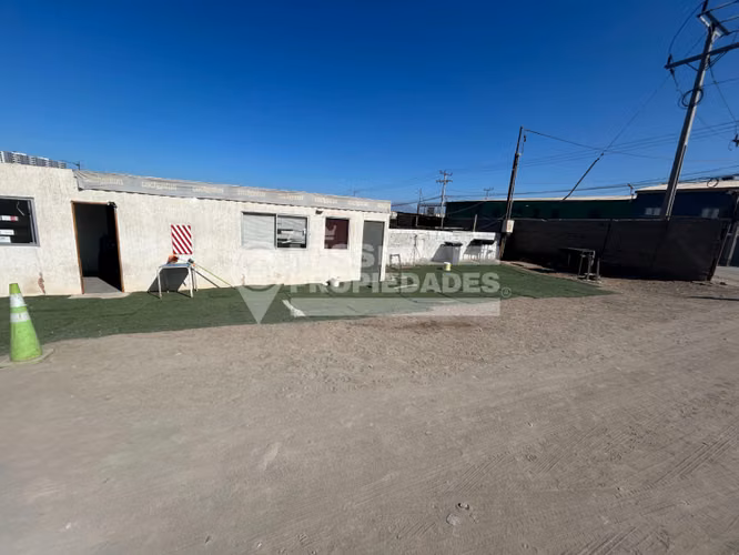 VENDE DERECHO A LLAVE - COMPLEJO DEPORTIVO