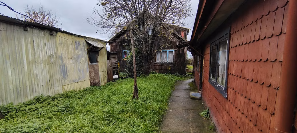 TERRENO Y CASA   OPORTUNIDAD DE NEGOCIO
