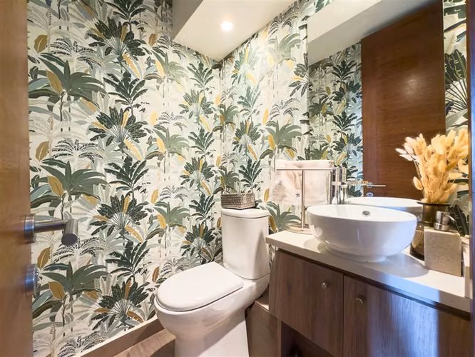 Penthouse en arriendo 3 dorm. 3 baños más servicios Vitacura