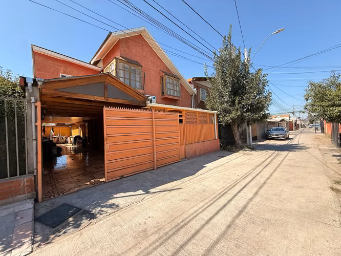 Amplia casa en Villa Pehuen III Maipú (160329)