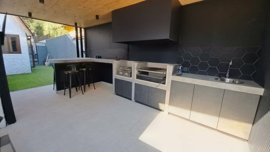 Remodelada y Amoblada, en Condominio (160168) - Imagen 25