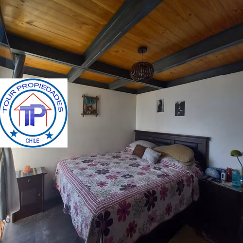 Amplia casa 4 niveles / REGULARIZADA/ Central / Iquique