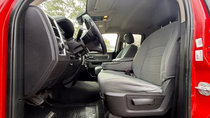 Dodge RAM 1500  3.6 AUT 4X4 (2017)