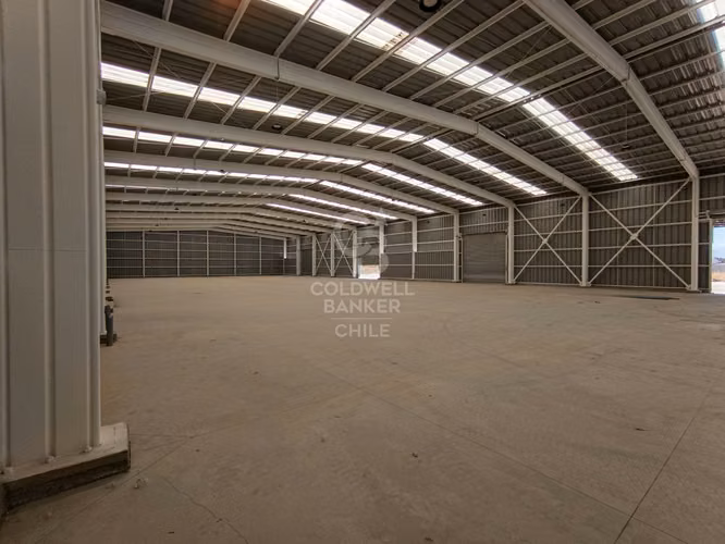 Espectacular Bodega  2.200m2 en Tapihue, Casablanca