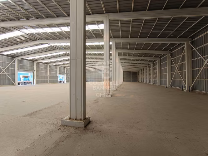 Casablanca - Gran Bodega - 2.800m2