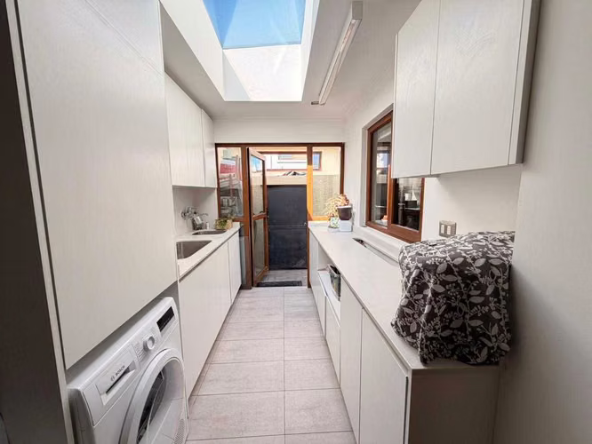 Excelente casa sector Lomas San Andrés (160050) - Imagen 7
