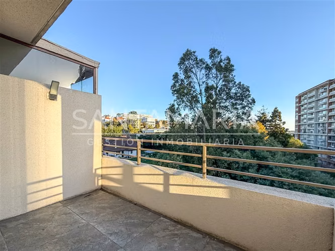 Departamento en venta de 3 dorm. en Lomas San Andres