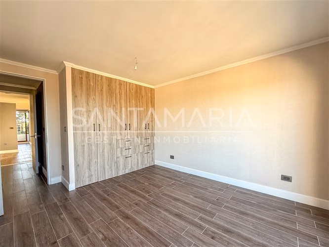 Departamento en venta de 3 dorm. en Lomas San Andres