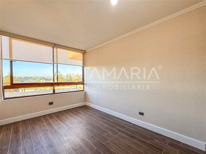 Departamento en venta de 3 dorm. en Lomas San Andres