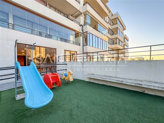 Departamento en venta de 3 dorm. en Lomas San Andres