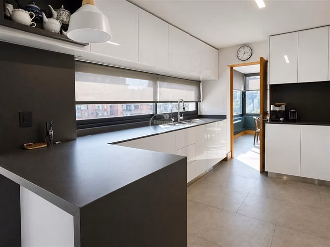 Departamento en arriendo de 3 dorm. en Las Condes