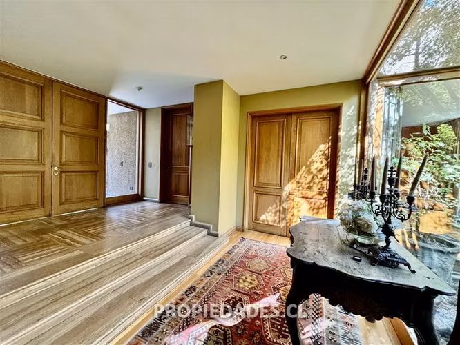 Casa en venta de 5 dorm. en Las Condes - Imagen 5