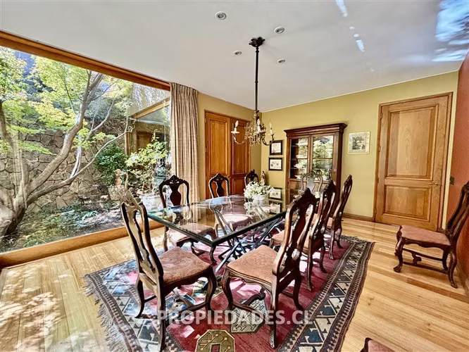 Casa en venta de 5 dorm. en Las Condes - Imagen 8