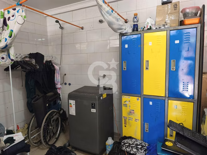 Terreno uso comercial en Macul, Amplio y bien conectado