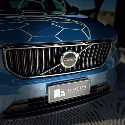 Volvo XC40 B4 ULTIMATE 2.0 AUT (2023)