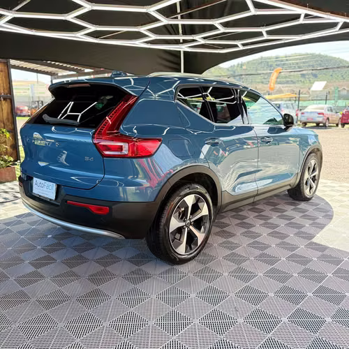 Volvo XC40 B4 ULTIMATE 2.0 AUT (2023)