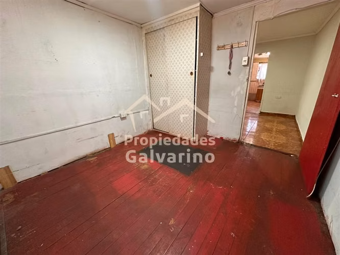 Casa en venta de 2 dorm. en Cerro Navia