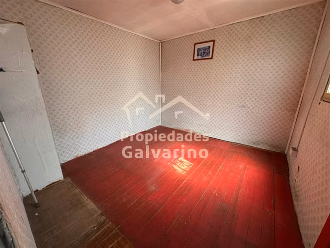 Casa en venta de 2 dorm. en Cerro Navia