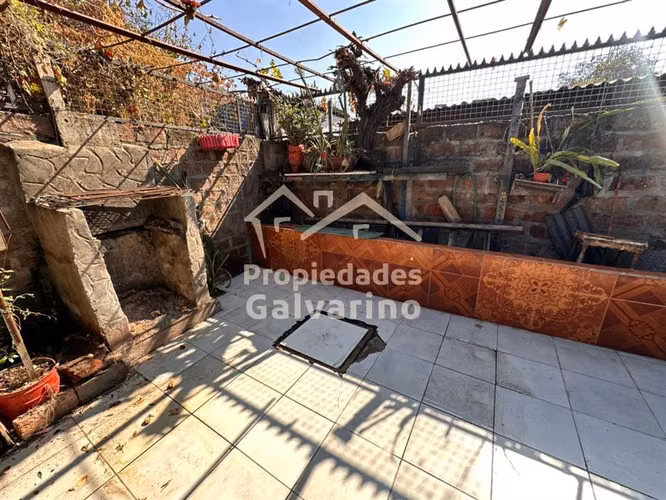 Casa en venta de 2 dorm. en Cerro Navia