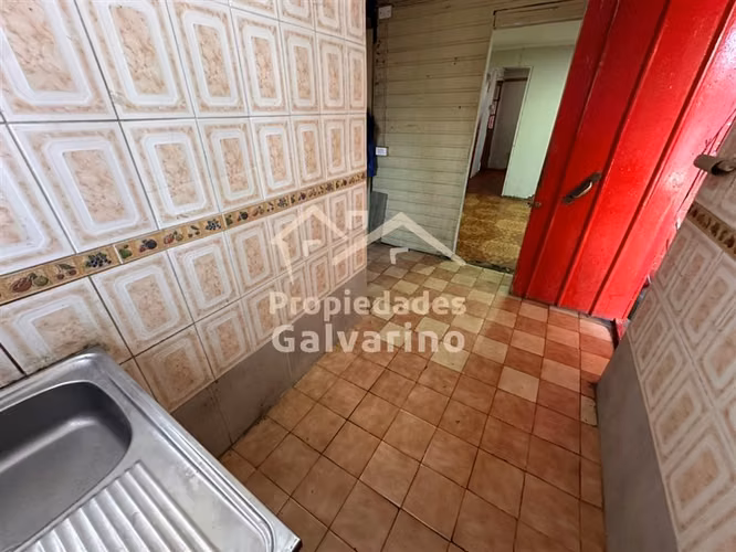 Casa en venta de 2 dorm. en Cerro Navia