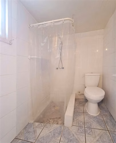 Arriendo Casa para Hostal, 13D/7B, Cercano a Clínica Alemana