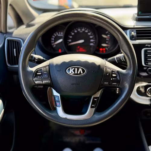 Kia Rio 4 2017 - Imagen 11