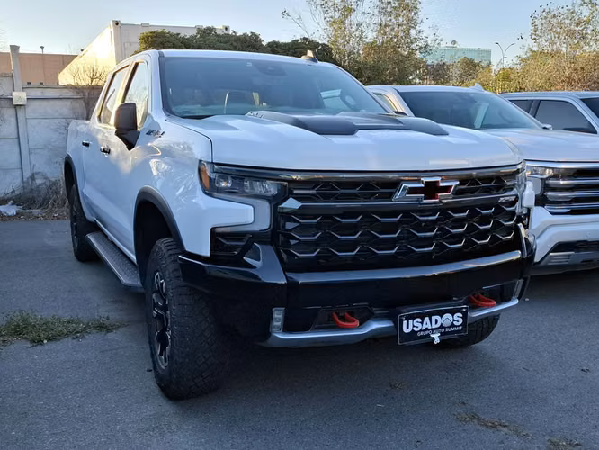 CHEVROLET SILVERADO 2023