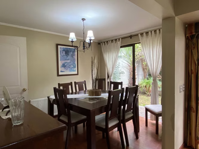 Casa en Venta Huechuraba. 3 Dorm, 3 baños