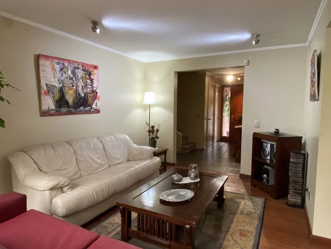 Casa en Venta Huechuraba. 3 Dorm, 3 baños