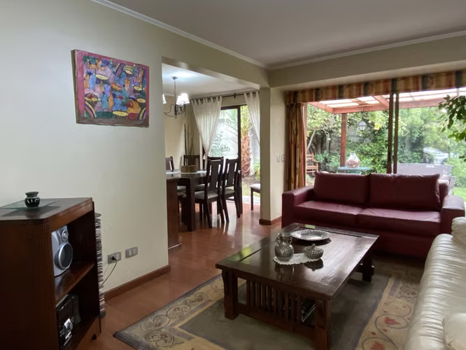 Casa en Venta Huechuraba. 3 Dorm, 3 baños