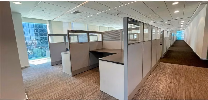 Arriendo OFICINA en Edificio Apoquindo 5400 en Las Condes