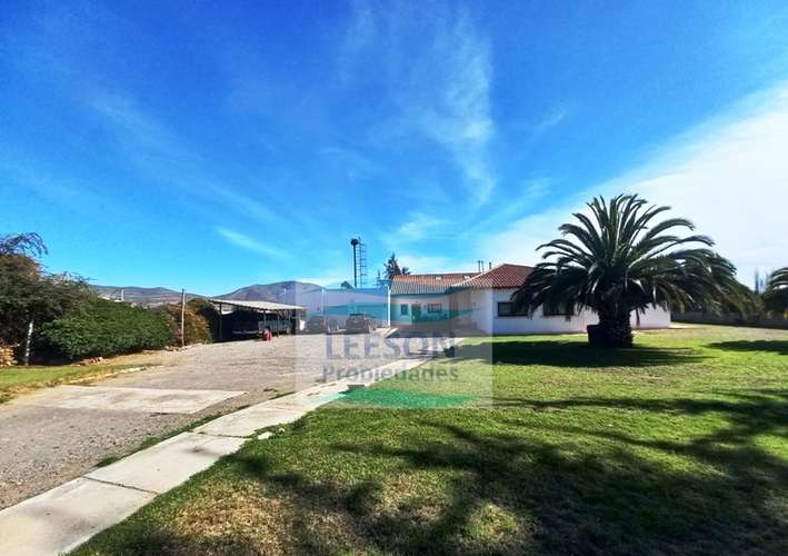 VENTA PARCELA CON AMPLIA CASA 4D/3B EN BELLAVISTA- LA SERENA
