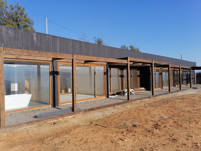 HERMOSA PARCELA CON CASA NUEVA  , HACIENDA LO OROZCO