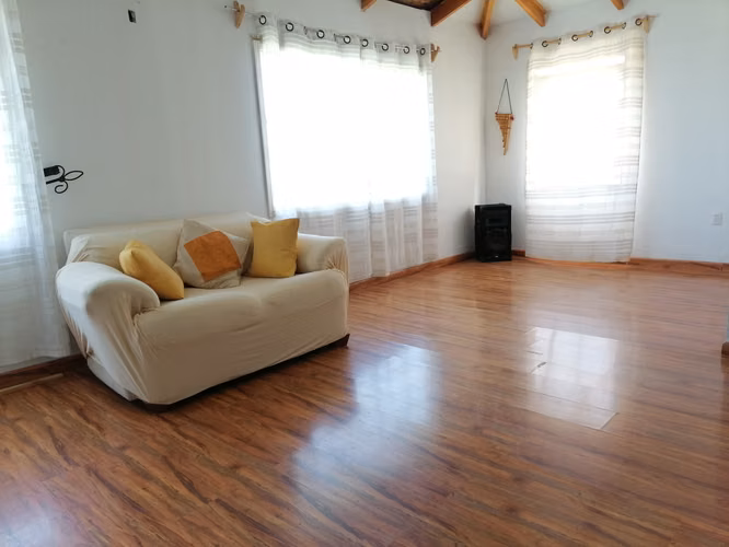 PARCELA  CON CASA Y PISCINA TECHADA , ALGARROBO