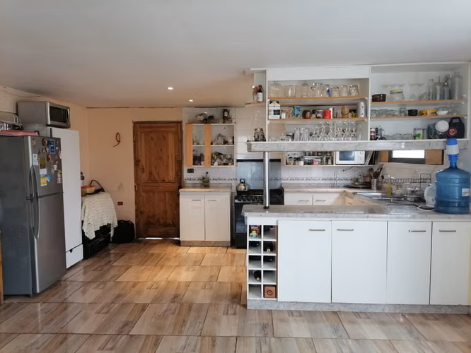 PARCELA  CON CASA Y PISCINA TECHADA , ALGARROBO