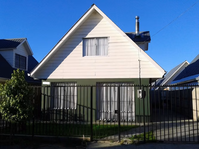 LINDA CASA EN SECTOR RESIDENCIAL, CHILLÁN - Imagen 2