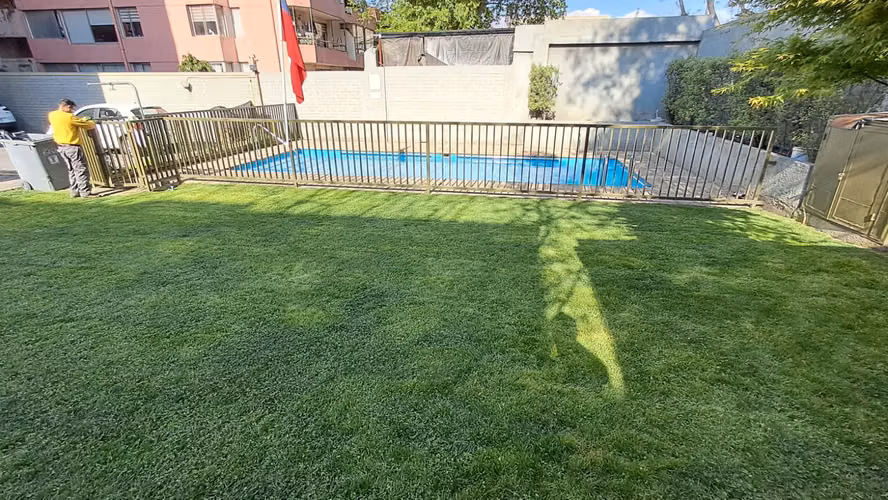 VIVE CON TRANQUILIDAD EN BARRIO RESIDENCIAL EL LLANO - Imagen 19