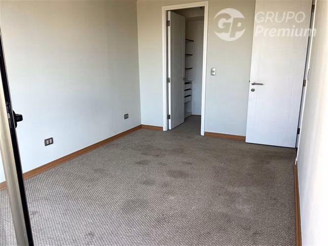 Departamento en venta de 4 dorm. en Viña del Mar