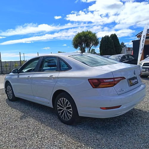 Volkswagen JETTA SEDAN 2019