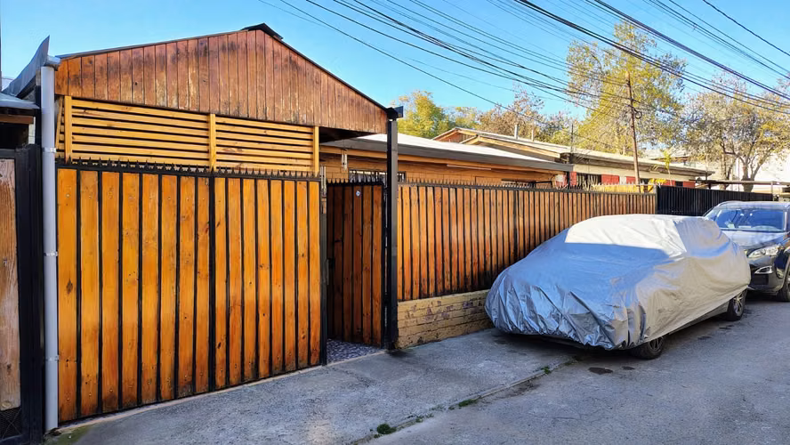 LINDA CASA DE 1 PISO, PASAJE CERRADO - Imagen 22