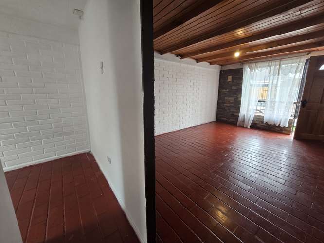 VIVE EN UN BARRIO TRANQUILO CONSOLIDADO - Imagen 8