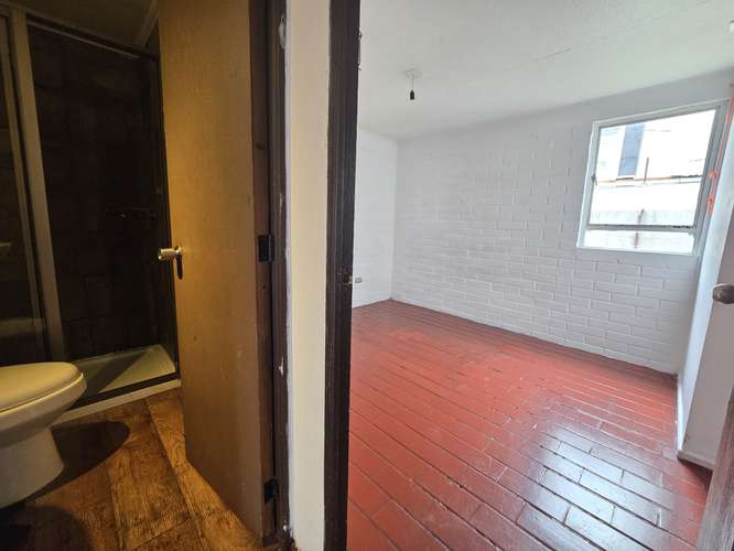 VIVE EN UN BARRIO TRANQUILO CONSOLIDADO - Imagen 7