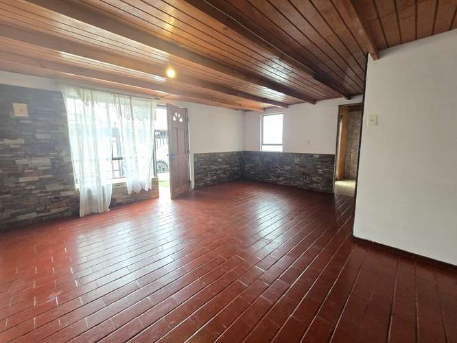 VIVE EN UN BARRIO TRANQUILO CONSOLIDADO - Imagen 16