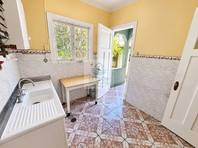 CERRO MERCED-VENTA CASA AMPLIA 3D/2B EXCELENTE UBICACIÓN - Imagen 7
