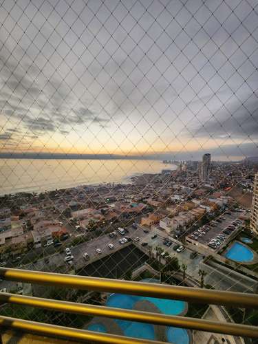 DEPTO EN COND 3 MARES IQUIQUE  5D 4B 2 ESTAC BODEGA 162 M2 - Imagen 25